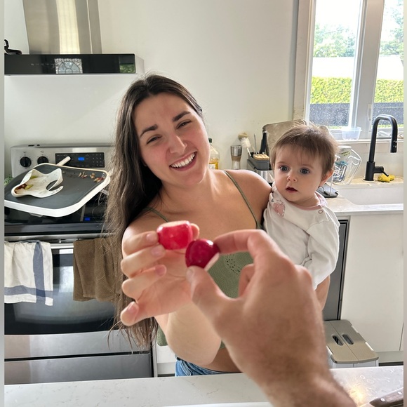 Meet your Posher, Meghan - Picture 1 of 1